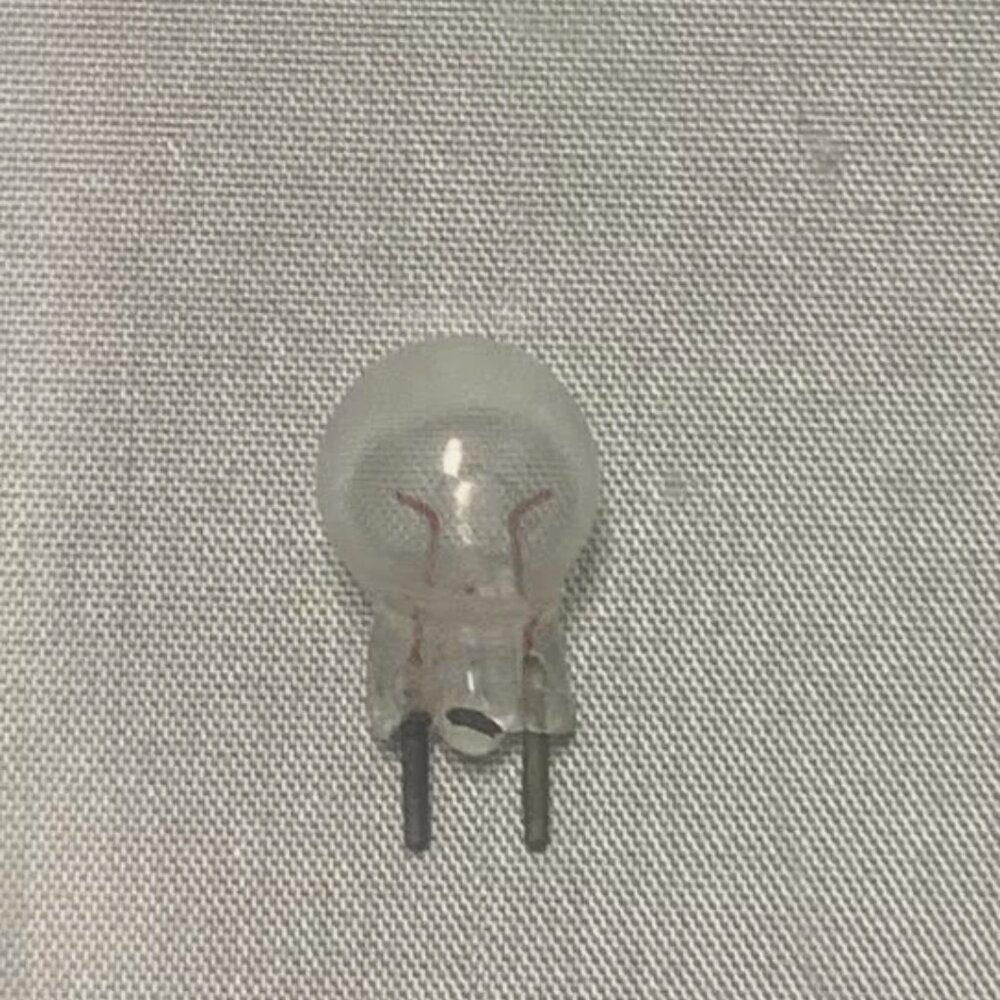 Pack of 10 GE No. 19 Auto & Toy Train Miniature Lamps – New